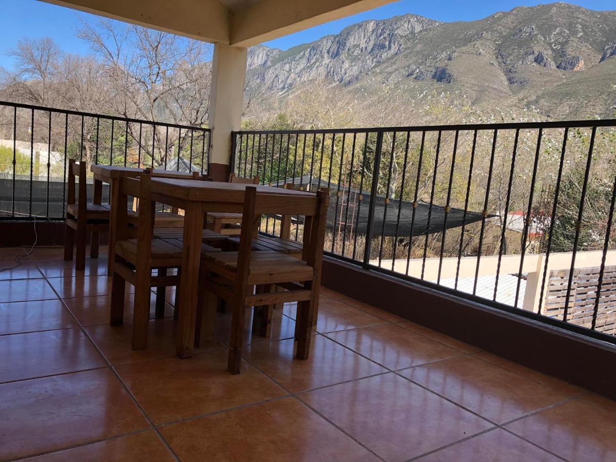Oyo Hotel Cuatro Reales Галеана Экстерьер фото