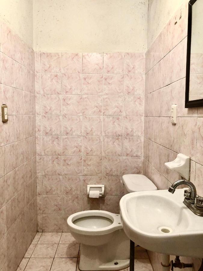 Oyo Hotel Cuatro Reales Галеана Экстерьер фото
